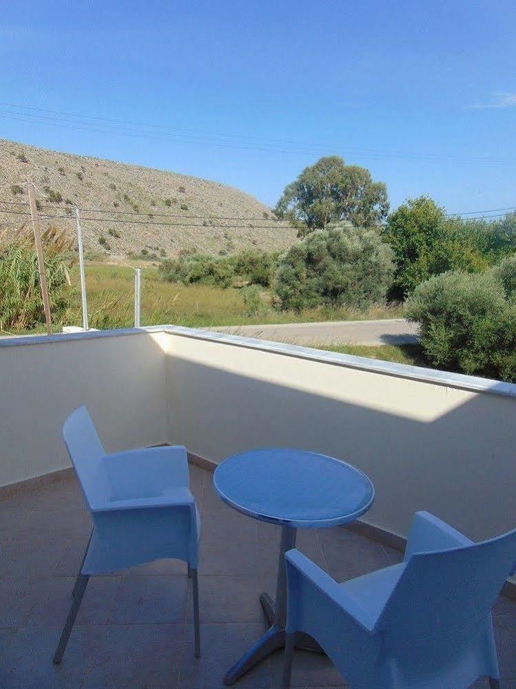 Villa Campos- Less Than 5-Min Walk To Kalivaki Beach Georgioupoli Buitenkant foto