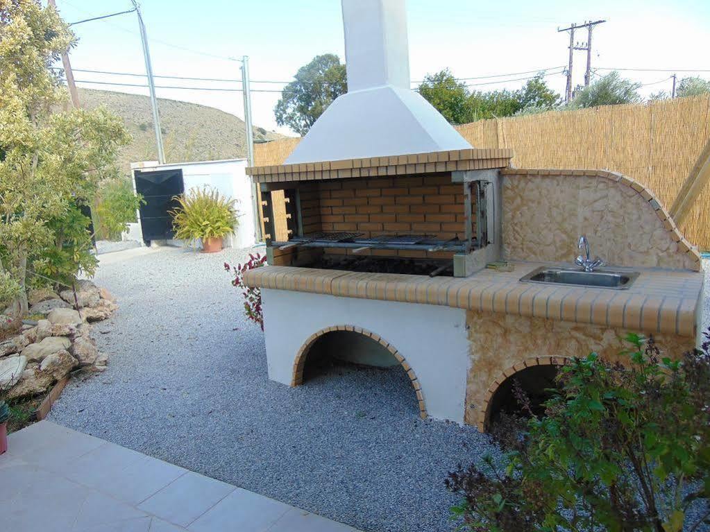 Villa Campos- Less Than 5-Min Walk To Kalivaki Beach Georgioupoli Buitenkant foto